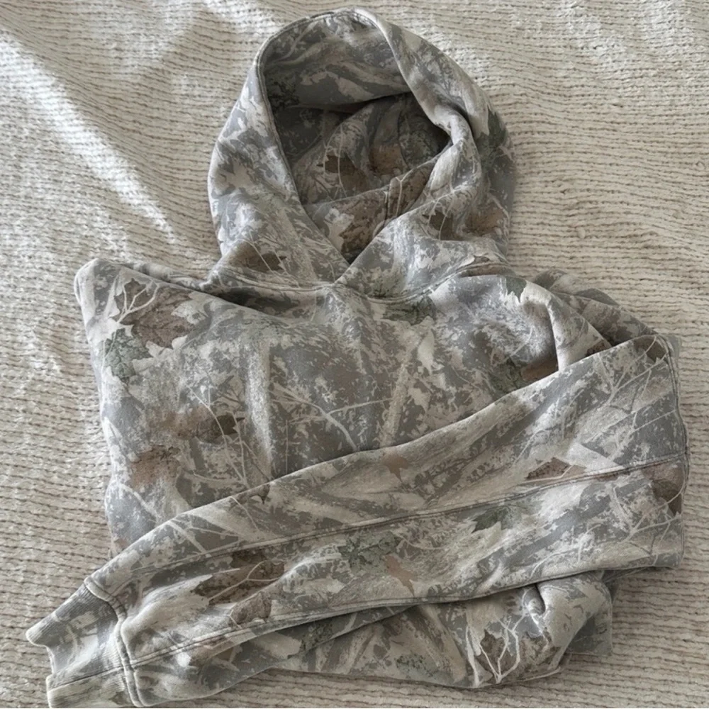 ABERCROMBIE CAMO HOODIE - Picture 5 of 5